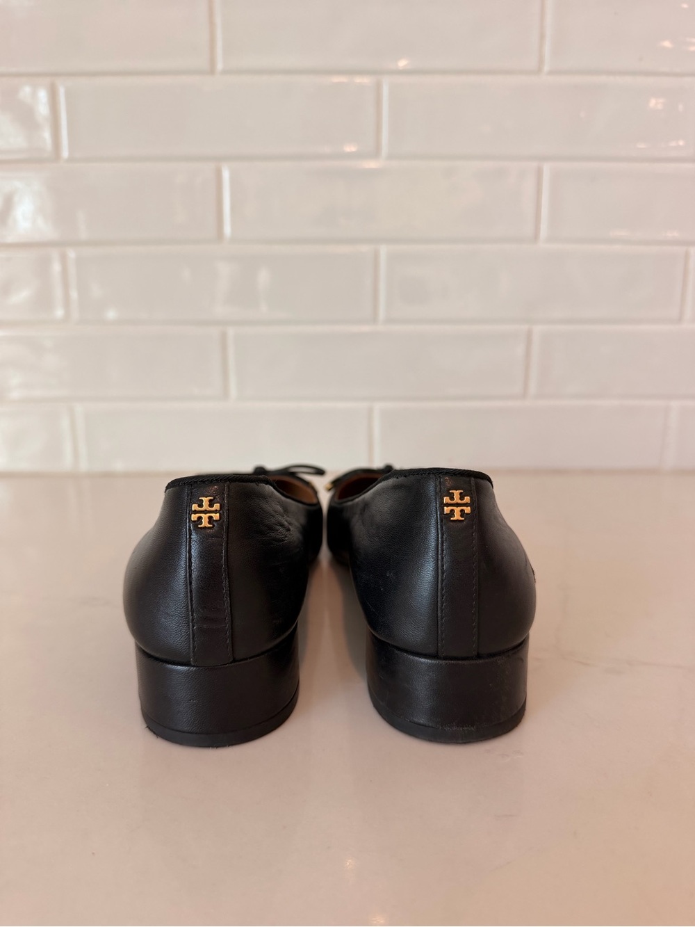 TORY BURCH BROOKE BOW 25MM BALLET IN PERFECT BLACK HEELS SIZE 7M - Picture 3 of 11